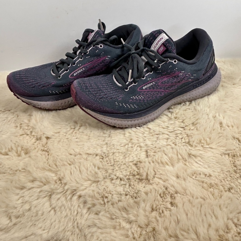 Brooks Women's Running Shoes - Black and Purple